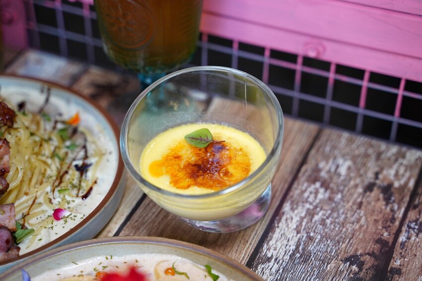 台中西屯區美食推薦『瑰覓Gui Mi』，主打視覺及味覺雙享受的浮誇義大利麵，大份量、餐點選擇多，就隱身在逢甲巷弄裡。 - 阿華田的美食日記