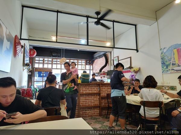 高雄美濃彩色粄條_人潮多多