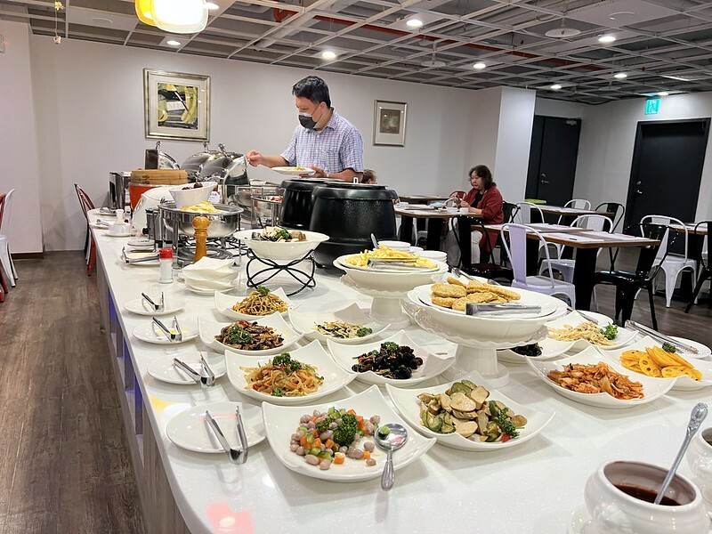 【台灣，台北市，萬華區】禾順行旅（Your Hotel）夜市美食吃不完，用味蕾認識萬華吧！（台北住宿推薦/萬華