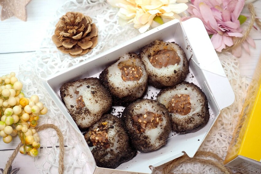 ♥幸福翔綺 西螺麻糬大王♥現包現吃最新鮮.女孩必買金莎巧克力麻糬雲林人氣團購伴手禮.現在在台北車站就買的