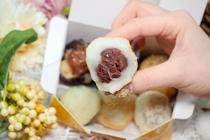 ♥幸福翔綺 西螺麻糬大王♥現包現吃最新鮮.女孩必買金莎巧克力麻糬雲林人氣團購伴手禮.現在在台北車站就買的