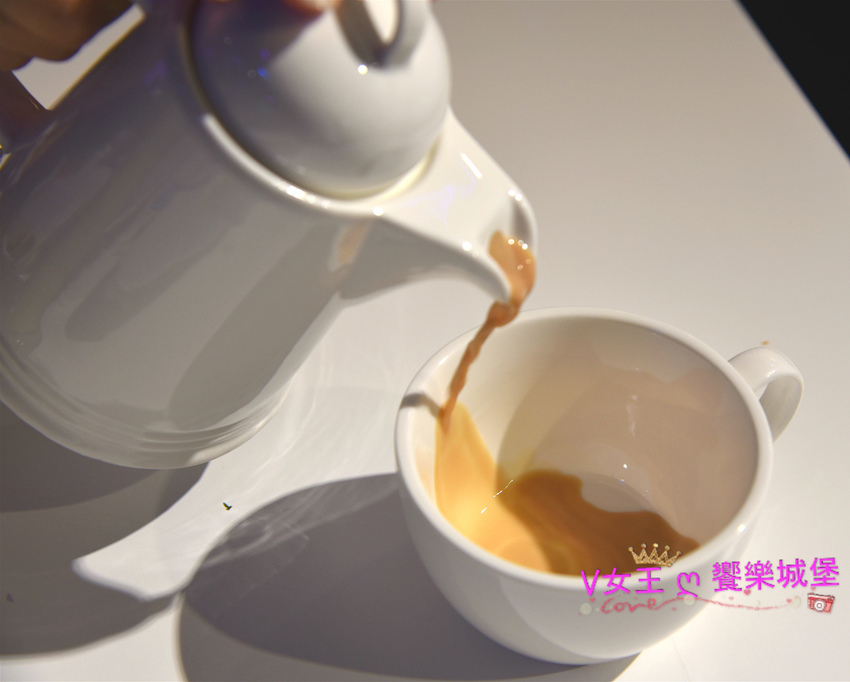 DSC_5825_meitu_19.jpg DSC_5825_meitu_19.jpg