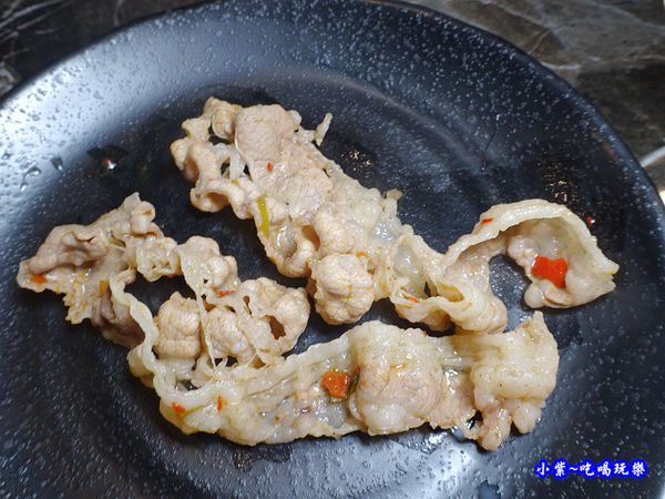 評論送牛五花-狩夜精緻單人雙味火鍋 (2).jpg