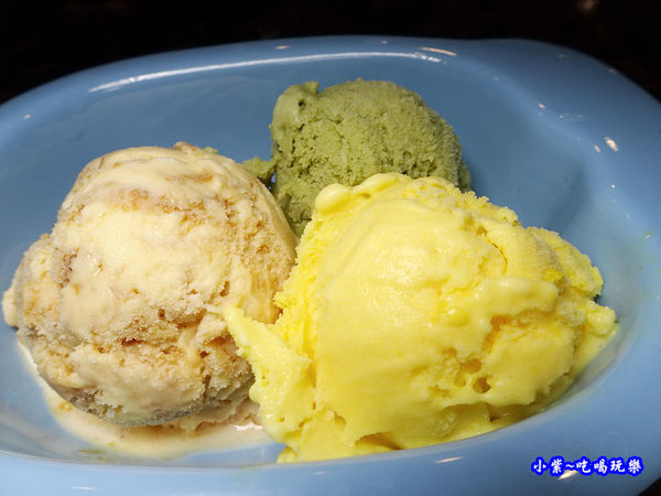 明治冰淇淋-狩夜精緻單人雙味火鍋  (5).jpg