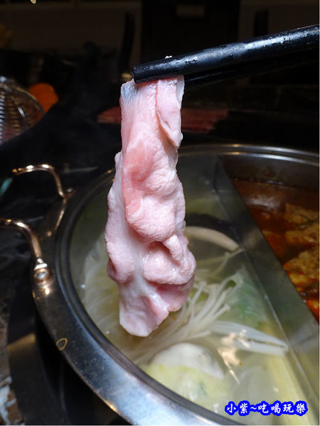 台灣盤古夏黑豚-狩夜精緻單人雙味火鍋  (1).jpg