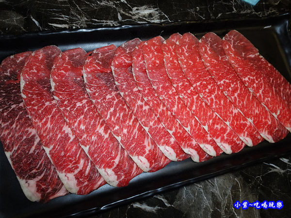  美國PR翼板肉-狩夜精緻單人雙味火鍋  (5).jpg