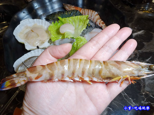 明蝦-狩夜精緻單人雙味火鍋.jpg