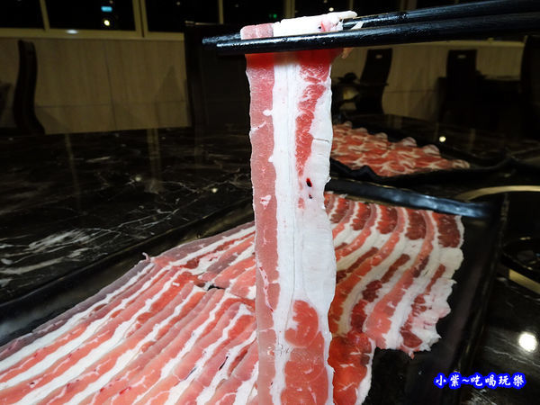 評論送牛五花-狩夜精緻單人雙味火鍋 (1).jpg