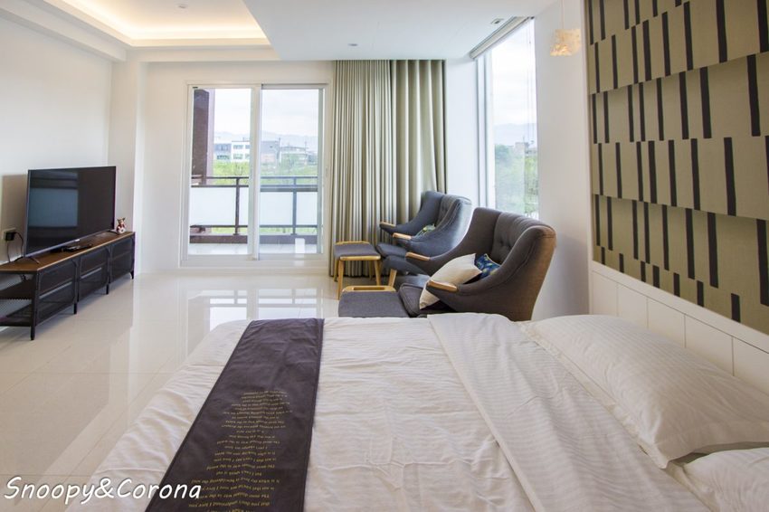 【住宿.宜蘭】宜蘭員山包棟民宿/十六崁民宿~佔地寬廣、生態豐富,划船、餵魚、烤肉,還有落羽松小徑