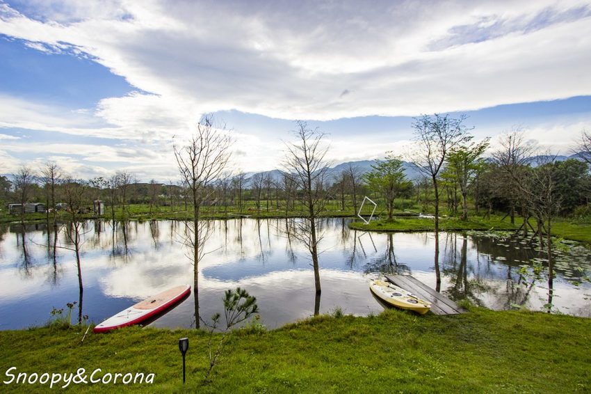 【住宿.宜蘭】宜蘭員山包棟民宿/十六崁民宿~佔地寬廣、生態豐富,划船、餵魚、烤肉,還有落羽松小徑