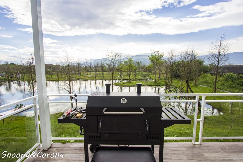 【住宿.宜蘭】宜蘭員山包棟民宿/十六崁民宿~佔地寬廣、生態豐富,划船、餵魚、烤肉,還有落羽松小徑