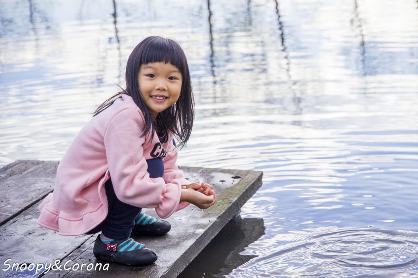 【住宿.宜蘭】宜蘭員山包棟民宿/十六崁民宿~佔地寬廣、生態豐富,划船、餵魚、烤肉,還有落羽松小徑