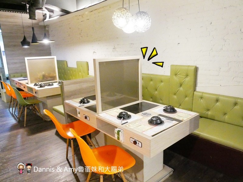 《湖口美食推薦》享鍋精緻涮烤小火鍋。精選肉品海鮮一鍋兩吃超滿足。大份量肉多多專區肉食控不能錯過。明治冰淇淋飲料無限供應︱湖口火車站旁老五鹹粥對面(影片) 《湖口美食推薦》享鍋精緻涮烤小火鍋。精選肉品海鮮一鍋兩吃超滿足。大份量肉多多專區肉食控不能錯過。明治冰淇淋飲料無限供應︱湖口火車站旁老五鹹粥對面(影片)