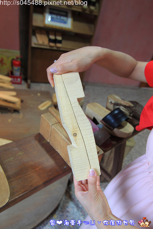 【宜蘭▍親子旅遊】白米木屐村♥一起來見識各式各樣的木屐彩繪，DIY製作木屐鑰匙圈