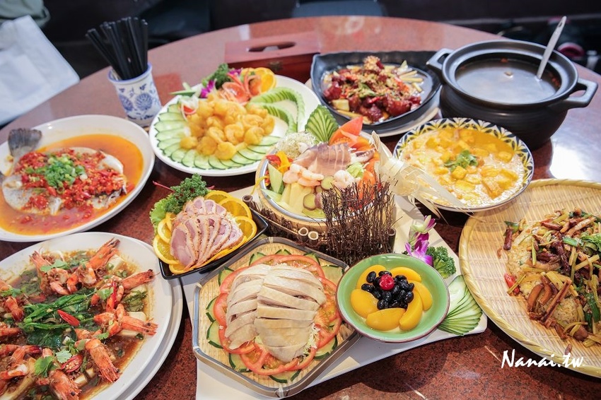 溫叨古早味料理餐廳。低調神隱的三合院古厝餐廳,好吃又古早味的桶仔雞 - Nana愛旅行札記