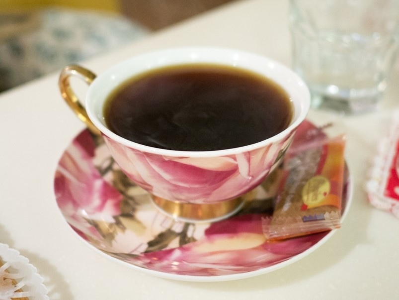 【台北西門町】Oyami café 下午茶、義大利麵，美味的餐點搭配夢幻的裝潢，彷彿置身童話世界