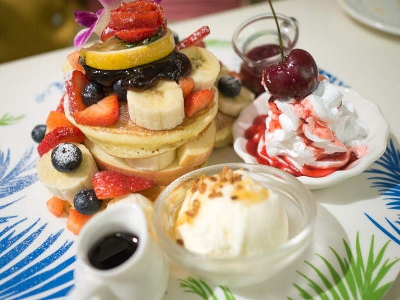 【台北西門町】Oyami café 下午茶、義大利麵，美味的餐點搭配夢幻的裝潢，彷彿置身童話世界