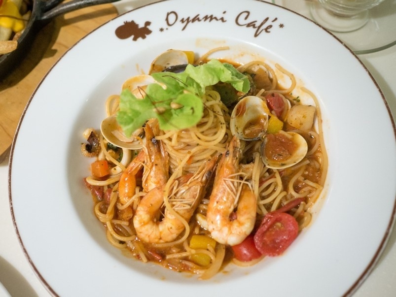 【台北西門町】Oyami café 下午茶、義大利麵，美味的餐點搭配夢幻的裝潢，彷彿置身童話世界
