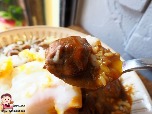 桃園藝文特區美食-肚佛樂咖哩-這將來一定會變成排隊美食，咖哩好好吃啊!!!! @民宿女王芽月-美食.旅遊.全台趴趴走