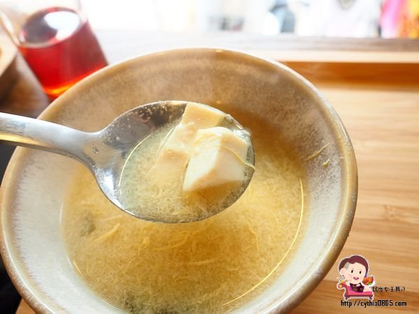 桃園藝文特區美食-肚佛樂咖哩-這將來一定會變成排隊美食，咖哩好好吃啊!!!! @民宿女王芽月-美食.旅遊.全台趴趴走