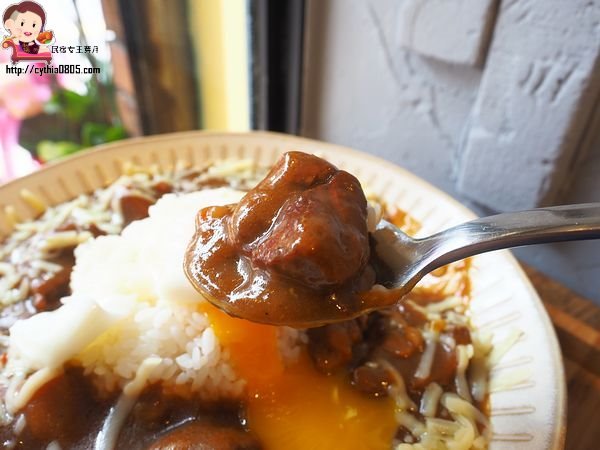 桃園藝文特區美食-肚佛樂咖哩-這將來一定會變成排隊美食，咖哩好好吃啊!!!! @民宿女王芽月-美食.旅遊.全台趴趴走