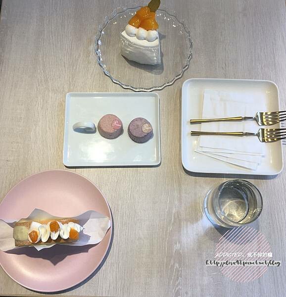 台北信義-[PINEDE 彼內朵] 捷運市政府站1號出口旁，來自日本名古屋知名甜點品牌，夏季限定芒果蛋糕，法式夢幻風台北下午茶推薦