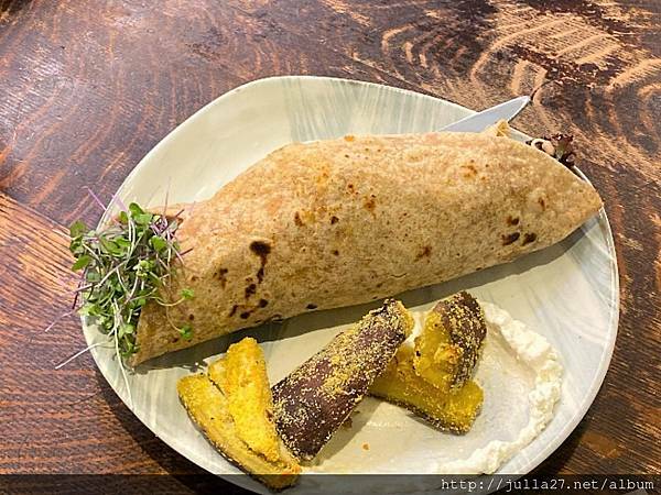 20200921_042935645_iOS (2)