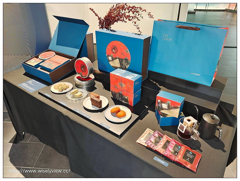 2022 中秋禮盒 <月盒>︱國立臺灣美術館 X 台中大毅老爺行旅，跨界聯名07/05-09/10限定販售~早鳥優惠與大宗訂購資訊 @WISELY's 拍拍照寫寫字