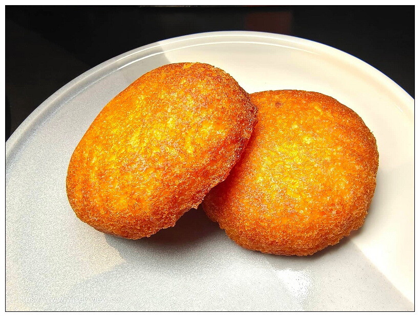 2022 中秋禮盒 <月盒>︱國立臺灣美術館 X 台中大毅老爺行旅，跨界聯名07/05-09/10限定販售~早鳥優惠與大宗訂購資訊 @WISELY's 拍拍照寫寫字