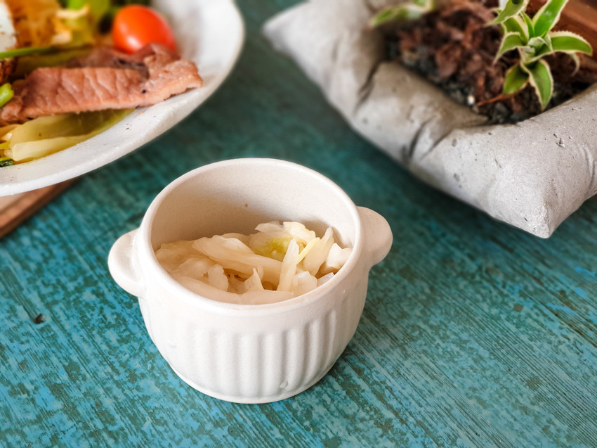 高雄美食||小麥家-老屋裡的日雜店，傳達最真實的美味餐食||新興區