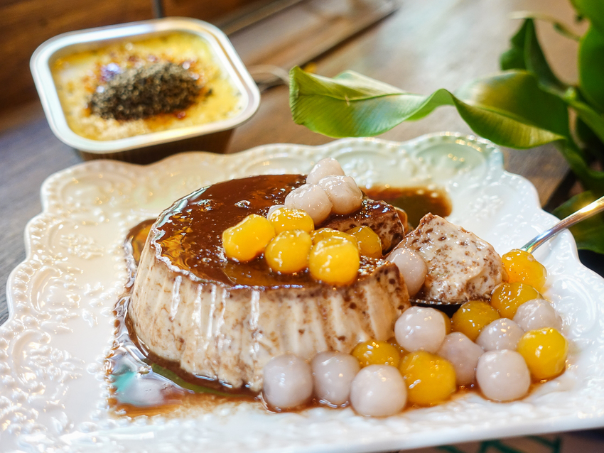 [高雄下午茶]許氏良行 feat. 烤不累-銅板價美味手工布蕾~高醫隱藏版下午茶店 - 美食好芃友