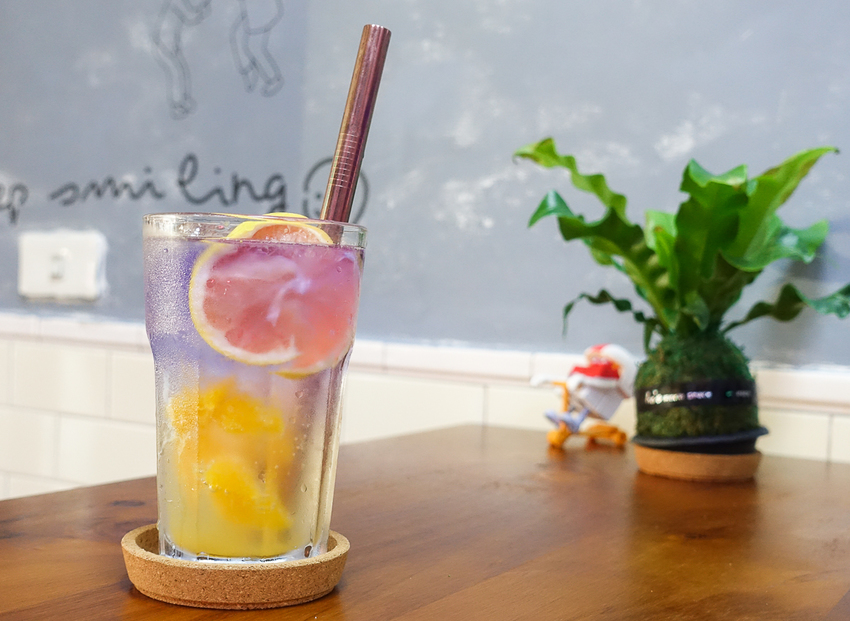 [高雄下午茶]許氏良行 feat. 烤不累-銅板價美味手工布蕾~高醫隱藏版下午茶店 - 美食好芃友