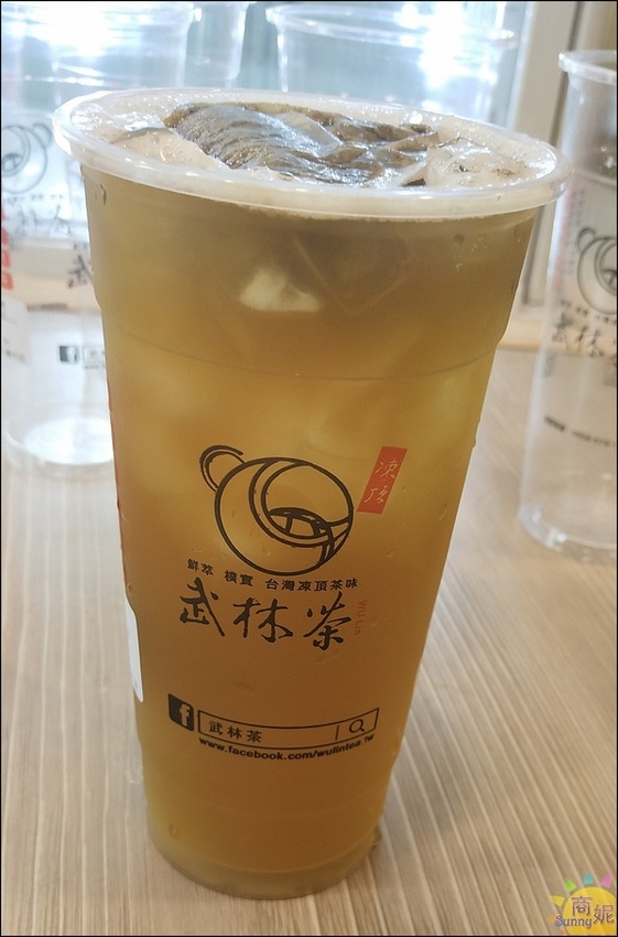 武林茶文創人文茶飲坊/逢甲西屯旗艦店：逢甲武林茶。杯杯現泡回甘好喝只要50元銅板價 每週一加碼會員日買一送一更超值