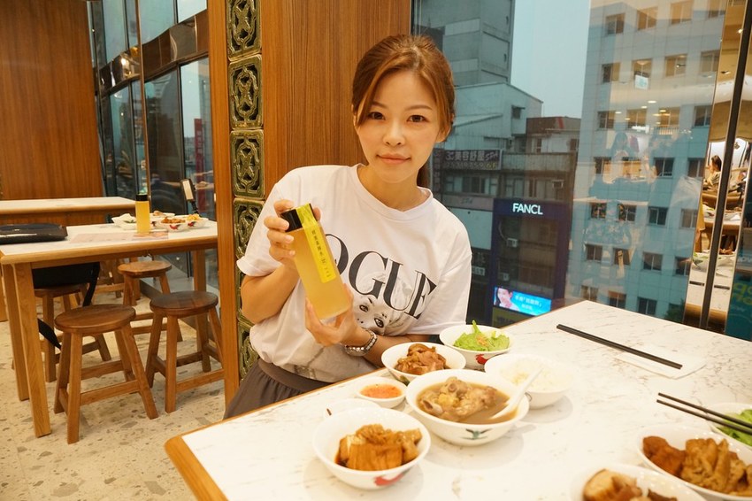 5B3D4F66-1843-41AE-934C-39959B46D82E