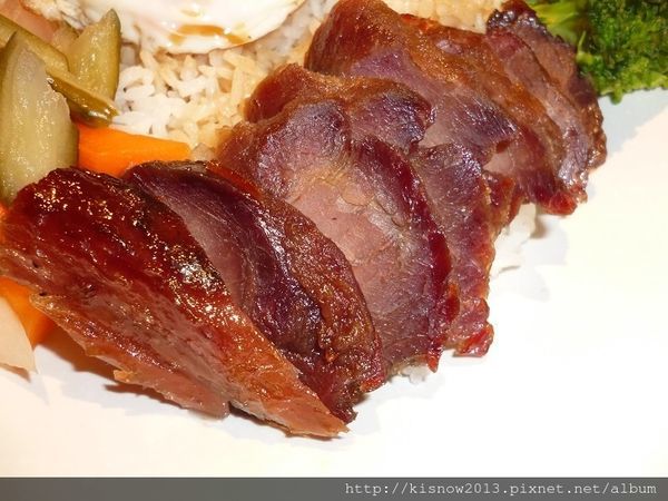 川川港式茶餐廳:如同置身在香港街頭的茶餐廳,品嚐道地的香港口味-台北信義區ATT 4 FUN川川港式茶餐廳体驗心得 川川港式茶餐廳:如同置身在香港街頭的茶餐廳,品嚐道地的香港口味-台北信義區ATT 4 FUN川川港式茶餐廳体驗心得