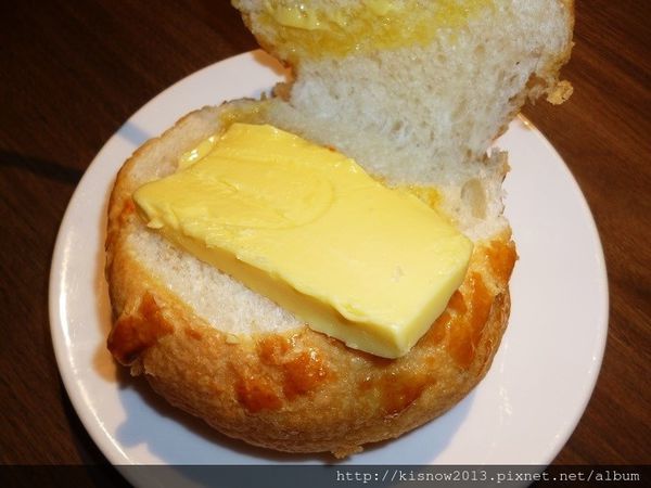 川川港式茶餐廳:如同置身在香港街頭的茶餐廳,品嚐道地的香港口味-台北信義區ATT 4 FUN川川港式茶餐廳体驗心得 川川港式茶餐廳:如同置身在香港街頭的茶餐廳,品嚐道地的香港口味-台北信義區ATT 4 FUN川川港式茶餐廳体驗心得