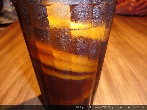 川川港式茶餐廳:如同置身在香港街頭的茶餐廳,品嚐道地的香港口味-台北信義區ATT 4 FUN川川港式茶餐廳体驗心得 川川港式茶餐廳:如同置身在香港街頭的茶餐廳,品嚐道地的香港口味-台北信義區ATT 4 FUN川川港式茶餐廳体驗心得