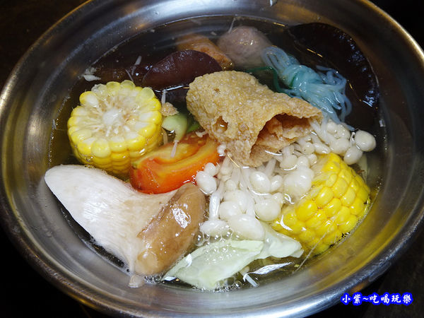 食鮮日式火鍋吃到飽-捷運民權西路 (17).jpg