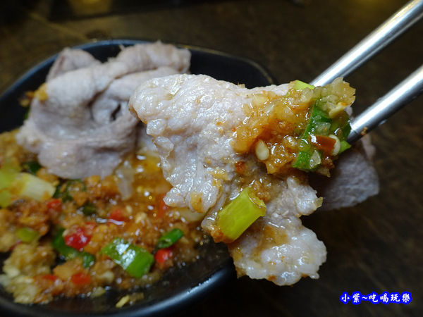 小羔羊肉-食鮮日式火鍋吃到飽 (2).jpg