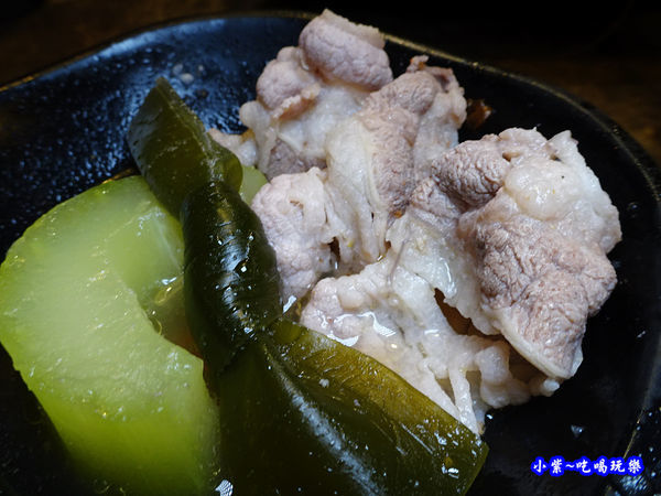 雪花牛肉-食鮮日式火鍋吃到飽 (1).jpg