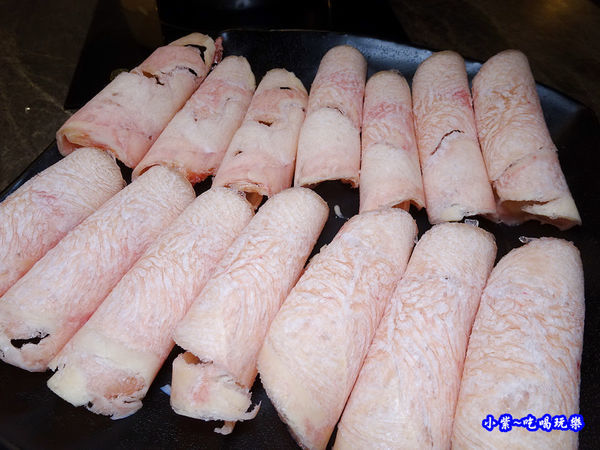 無骨雞肉-食鮮日式火鍋吃到飽 (1).jpg