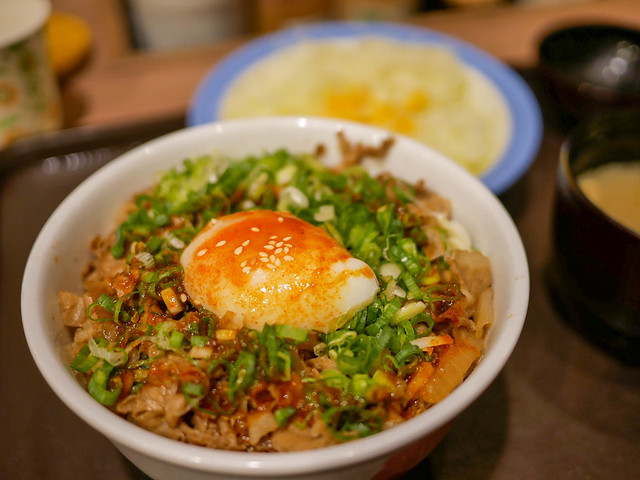 松屋台灣一號店，日本來台必吃美食