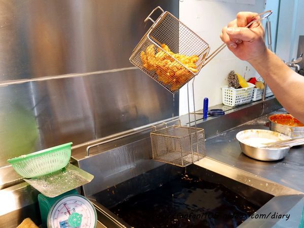 【西門美食】赤魷派%26;茶客幫綜合旗艦店 #炸物 #魷魚 #黑糖珍珠鮮奶 #西門町 (26).JPG