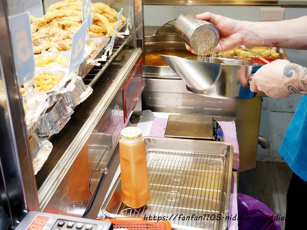 【西門美食】赤魷派%26;茶客幫綜合旗艦店 #炸物 #魷魚 #黑糖珍珠鮮奶 #西門町 (18).JPG