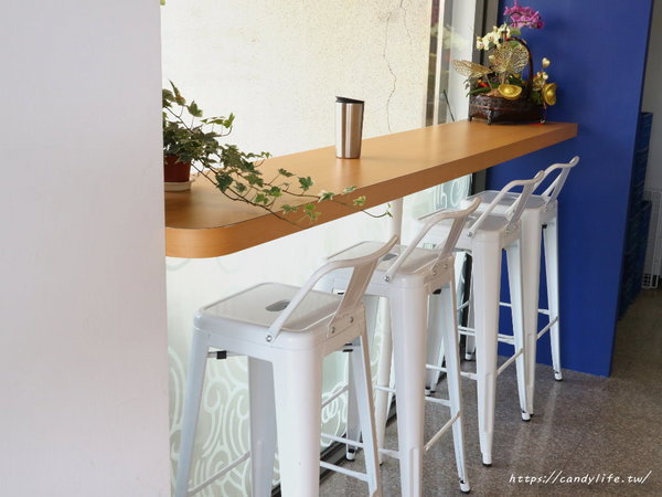 大諾亞飲品(台中嶺東店)：台中美食│大諾亞飲品BigNoah-台中嶺東店〃台南人氣飲品店現身嶺東，一整罐高大鮮乳入料超霸氣！精密園區飲料外送～