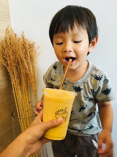 [嘉義美食] 果漾果昔窩｜甜蜜沁涼的綿密果昔，新鮮水果製成的營養好喝日系健康飲品！