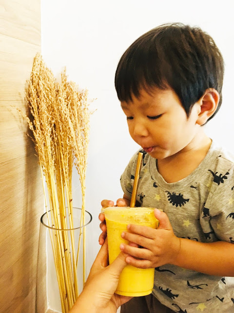 [嘉義美食] 果漾果昔窩｜甜蜜沁涼的綿密果昔，新鮮水果製成的營養好喝日系健康飲品！