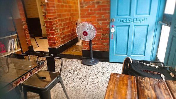 57221354_2366804916684517_5009801956026220544_n