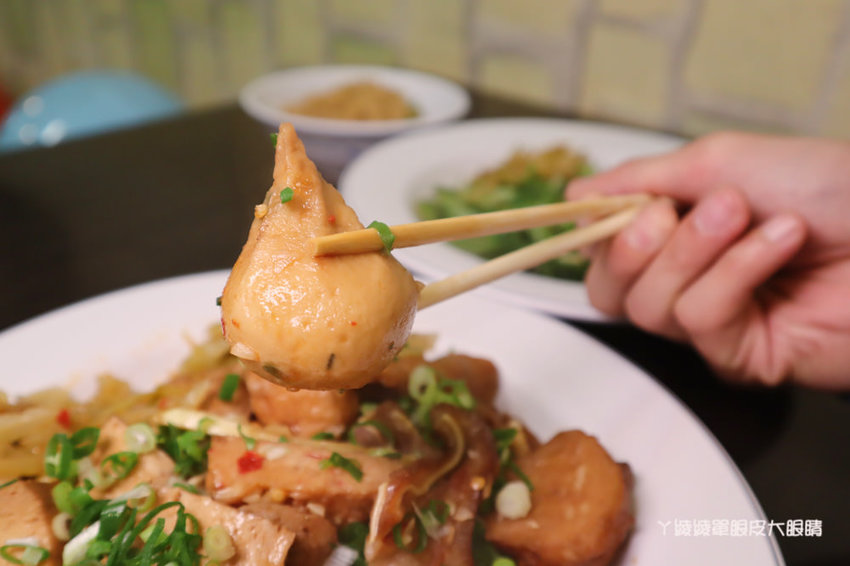 新竹平價滷味推薦沅滷味!一天只營業五小時、一開店就爆滿的新竹美食,滿百送麵或豆皮