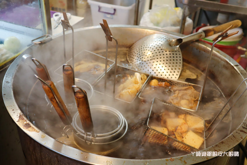 新竹平價滷味推薦沅滷味！一天只營業五小時、一開店就爆滿的新竹美食，滿百送麵或豆皮